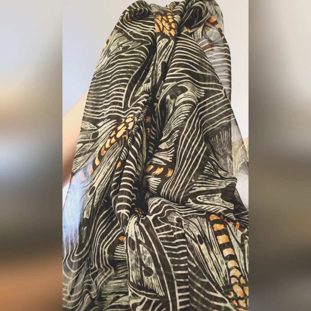 NEW🧵Sheer Cruelty-Free Silky Exotic Jungle Print large 6 yard 40" Sewing Fabric